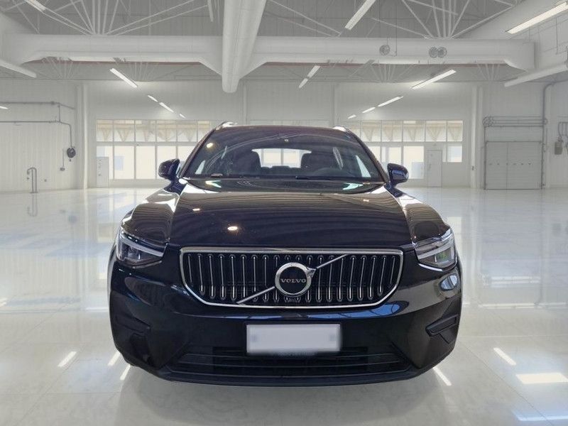 Volvo VOLVO XC40 T4 RECHARGE PLUG-IN AUTO CORE SUV imagem 2
