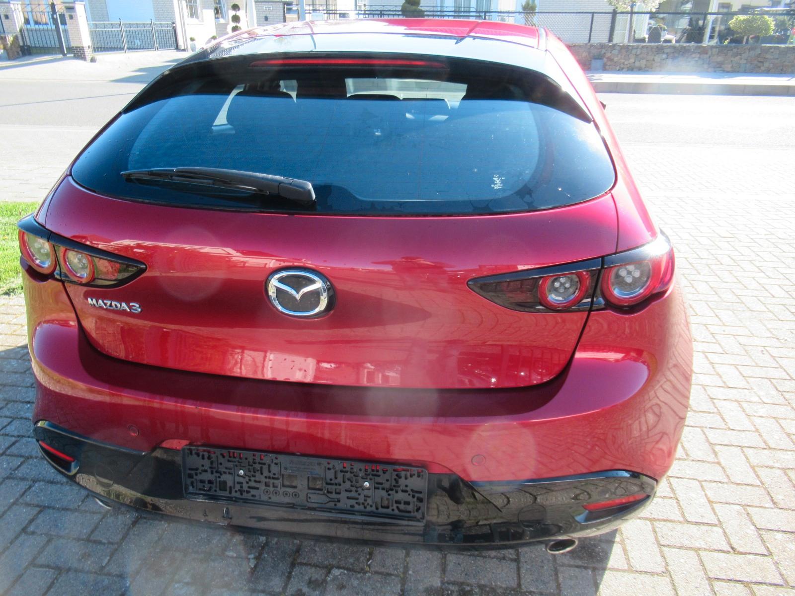 Mazda 3 2.0 AUT M-Hybrid Climat Navi Camera HeadUp SHZ