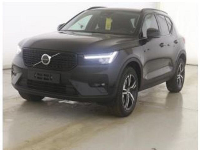 Volvo XC40 B4 Plus Dark/Leder/Navi/LED/360Kam/ab 1,99%