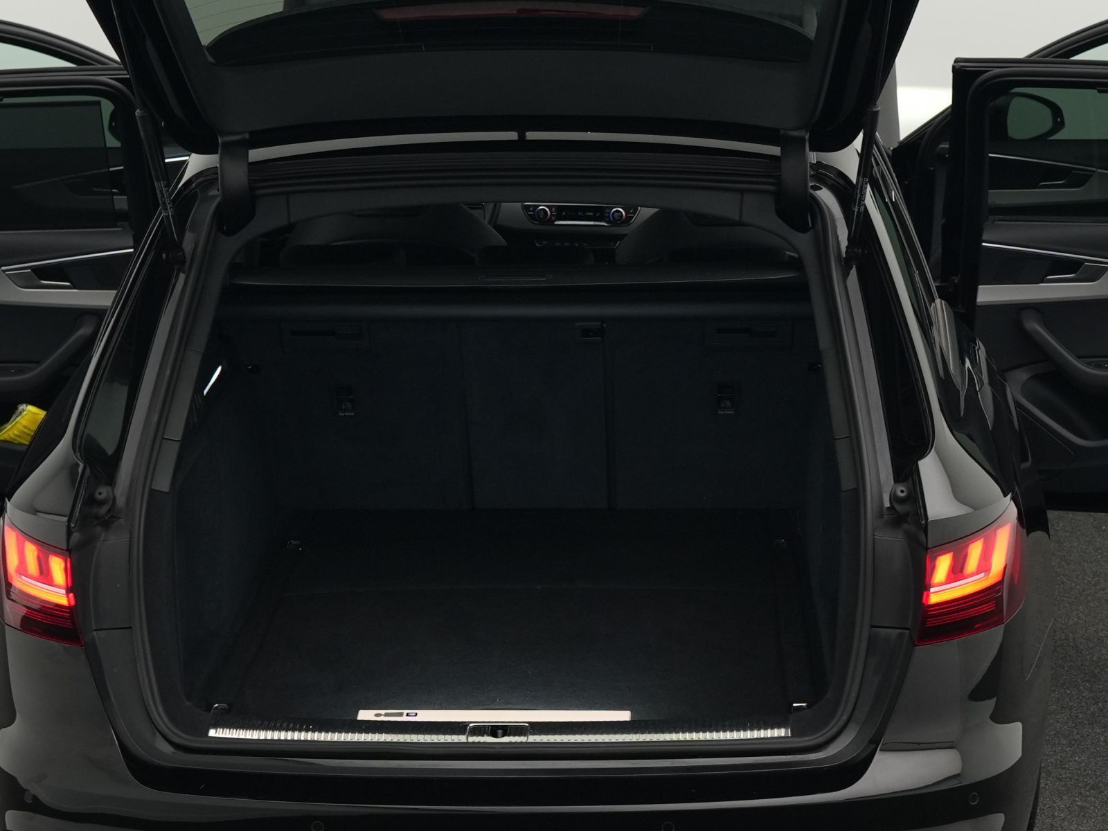 Audi A4 - Bild 15