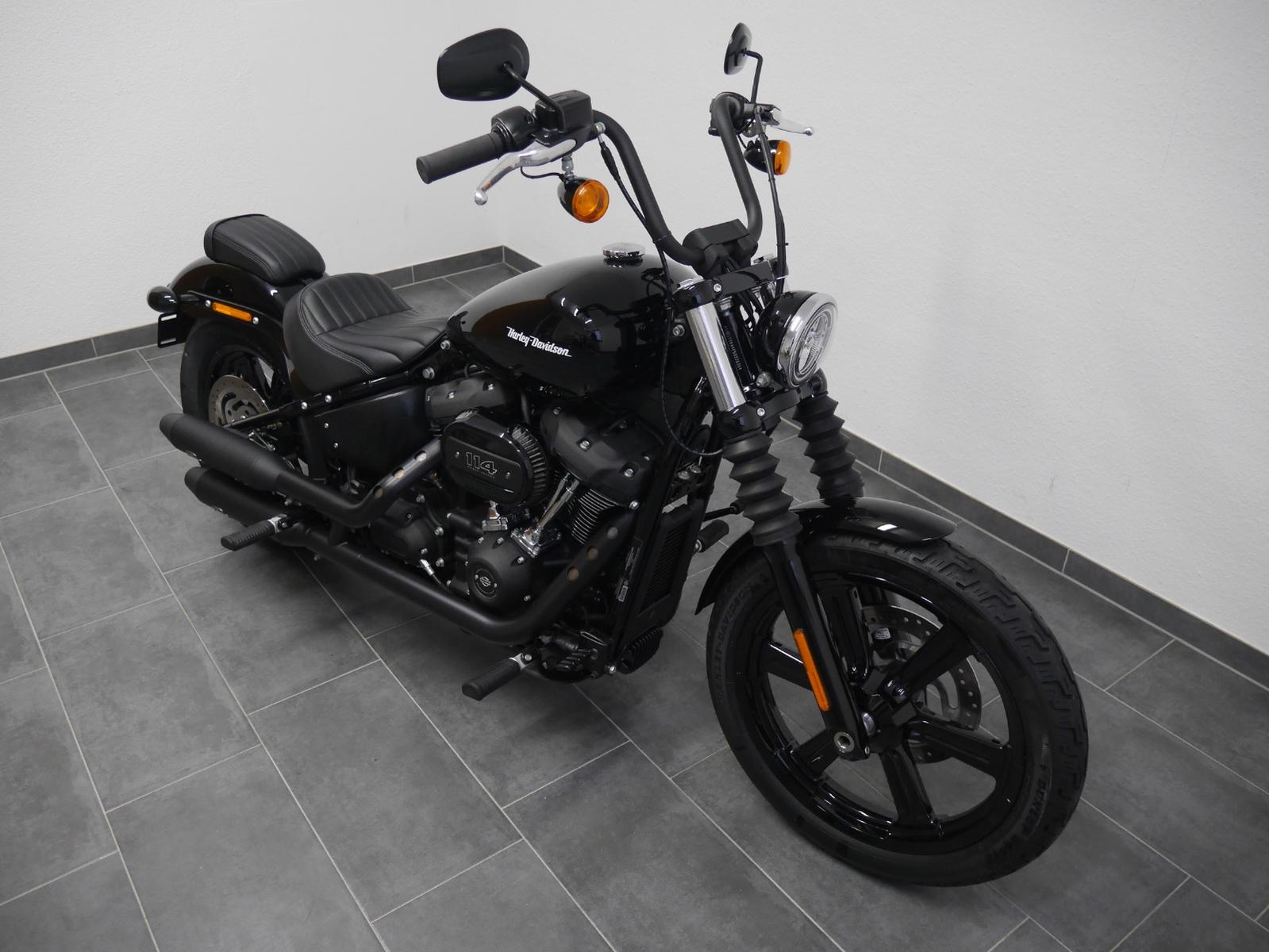 Harley-Davidson Street Bob 114 // Jekill & Hyde / Dt. Fzg / 2024