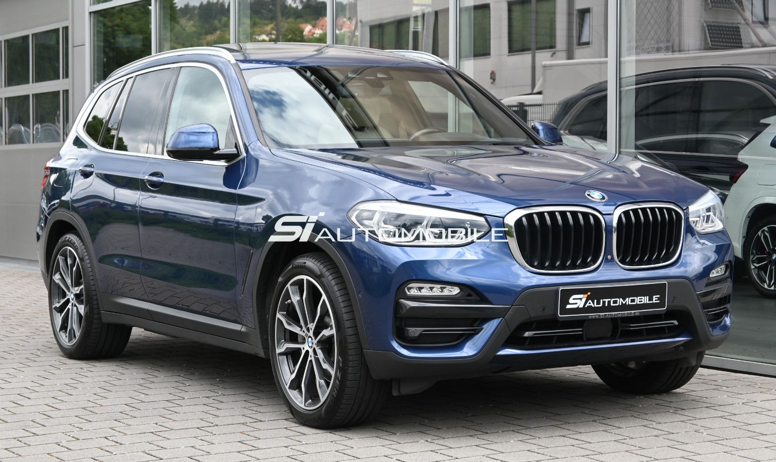 Fahrzeugabbildung BMW X3 xDr.30d °ACC°AHK°HUD°MEMO°PANO°STANDHZG°360°
