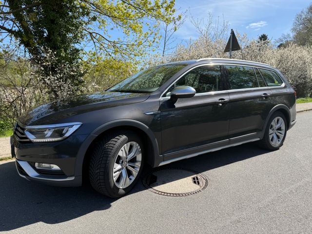 VW Passat Variant Alltrack