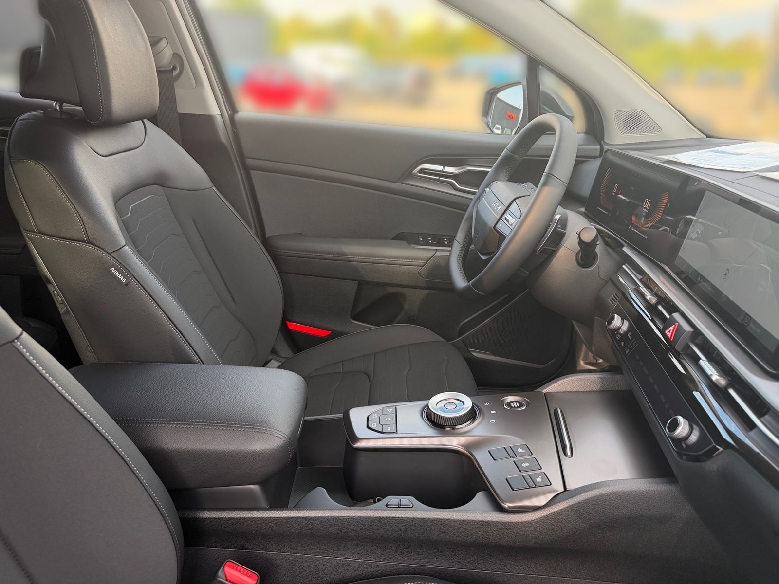 Fahrzeugabbildung Kia SPORTAGE 1.6T 2WD DCT Vision KOM Facelift