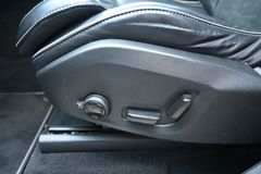 Fahrzeugabbildung Volvo XC 90 D5 AWD* R-Design*STDHZG*PANO*AHK*MIetkauf