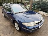 Renault Laguna Grandtour Privilege 1.8 16V - blaue Renault Laguna