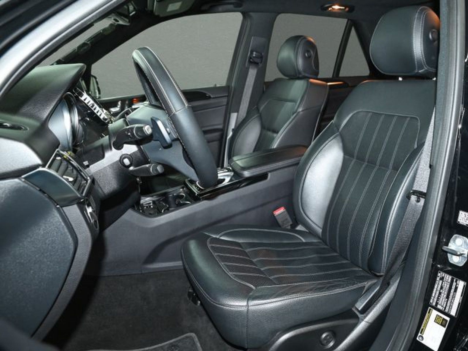 Fahrzeugabbildung Mercedes-Benz GLE 350 - harman/kardon|360°|Schiebedach|AHK