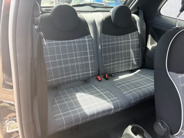 Fahrzeugabbildung Fiat 500 Lounge S&S Navi PDC UConnect Temp. uvm.