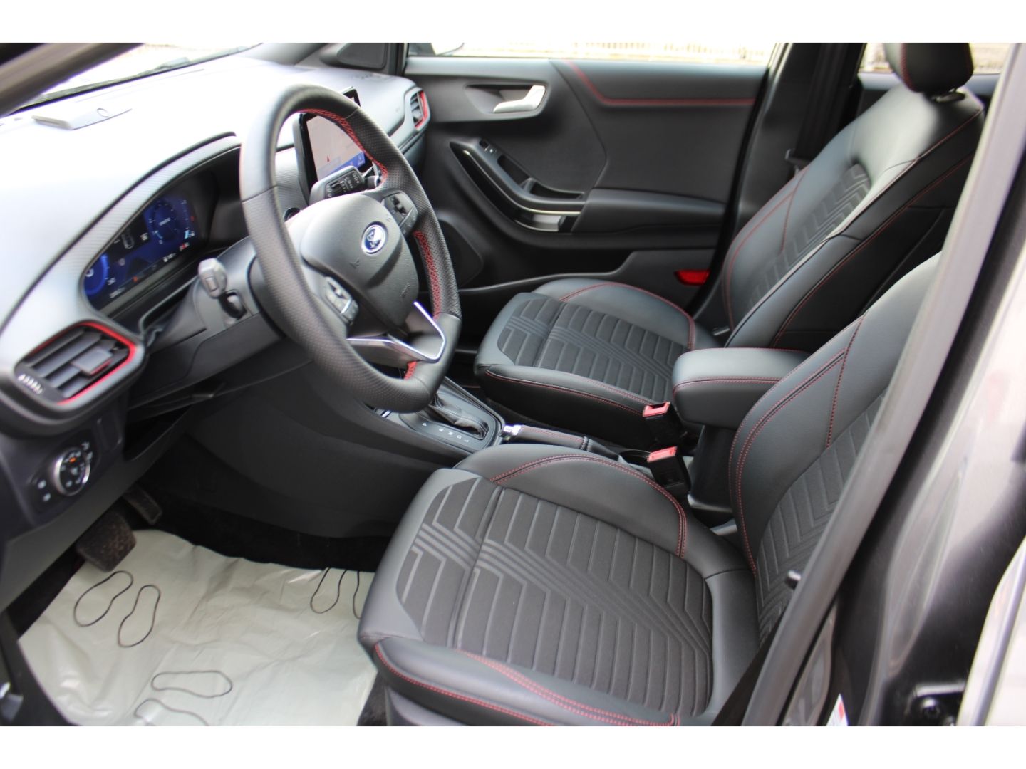 Fahrzeugabbildung Ford Puma ST-Line X LED Navi RFK GJR TWA GRA WiPa App