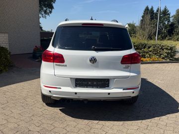 Volkswagen Tiguan - 7