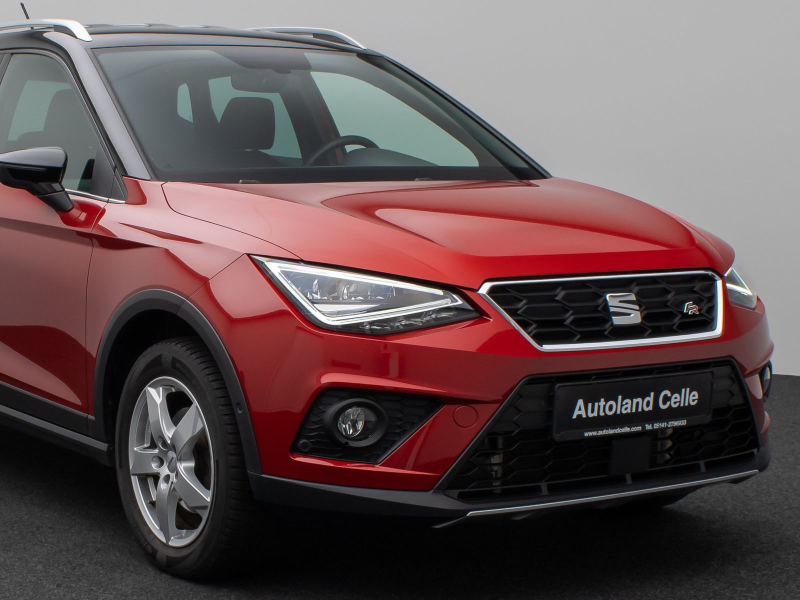 Fahrzeugabbildung SEAT Arona FR 1.5 TSI Kamera LED Tempomat Sport