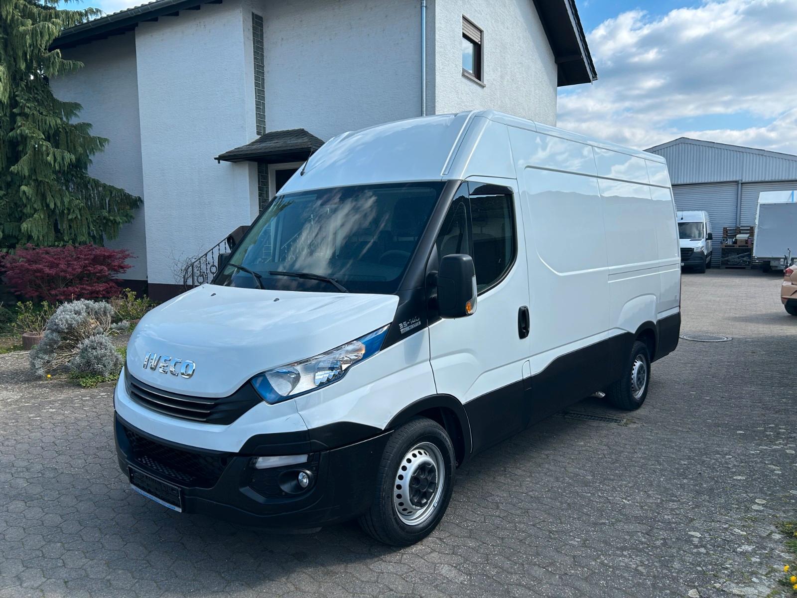 Iveco Daily Kasten Lang Hoch Autom Klima AHK