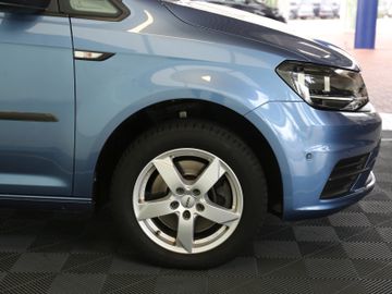 Volkswagen Caddy 2.0 TDI DSG NAVI SHZ FLÜGELTÜR AHK 150PS
