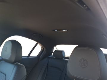 Alfa Romeo Giulia Veloce Q4 2.0 Turbo 16V Kam.+KeyLess+SHZ