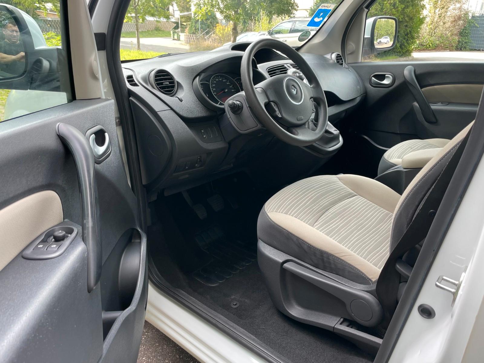 Renault Kangoo 2011 — photo 9