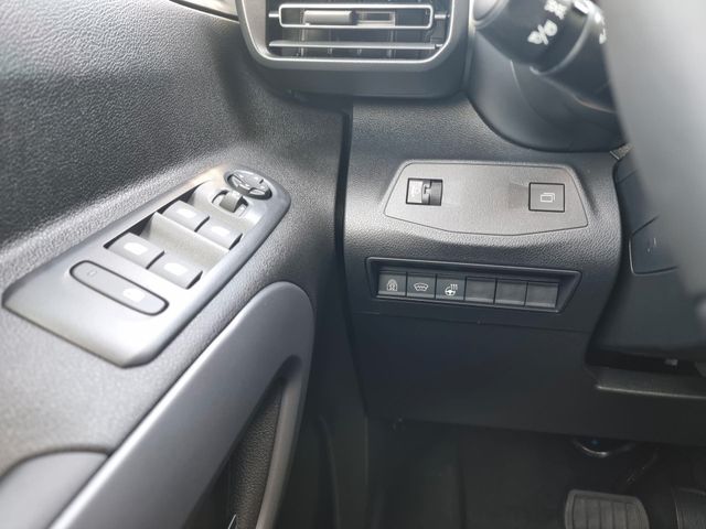 Fiat Doblo Maxi  Kombi 7 Sitzer NAVI DAB SZHG