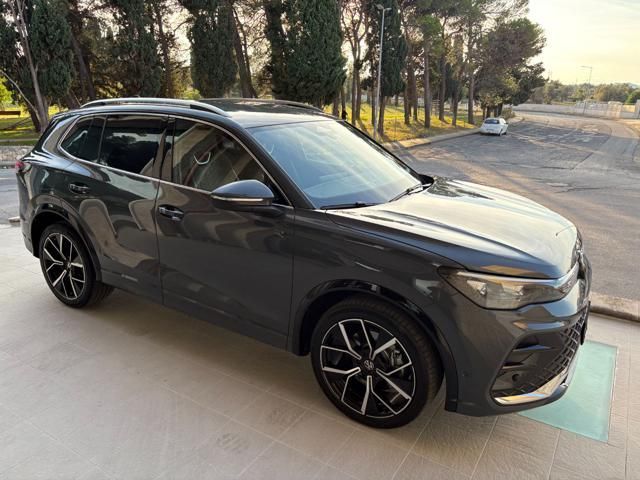 Other VOLKSWAGEN Tiguan 2.0 TDI 150 CV DSG R-Line imagem 3
