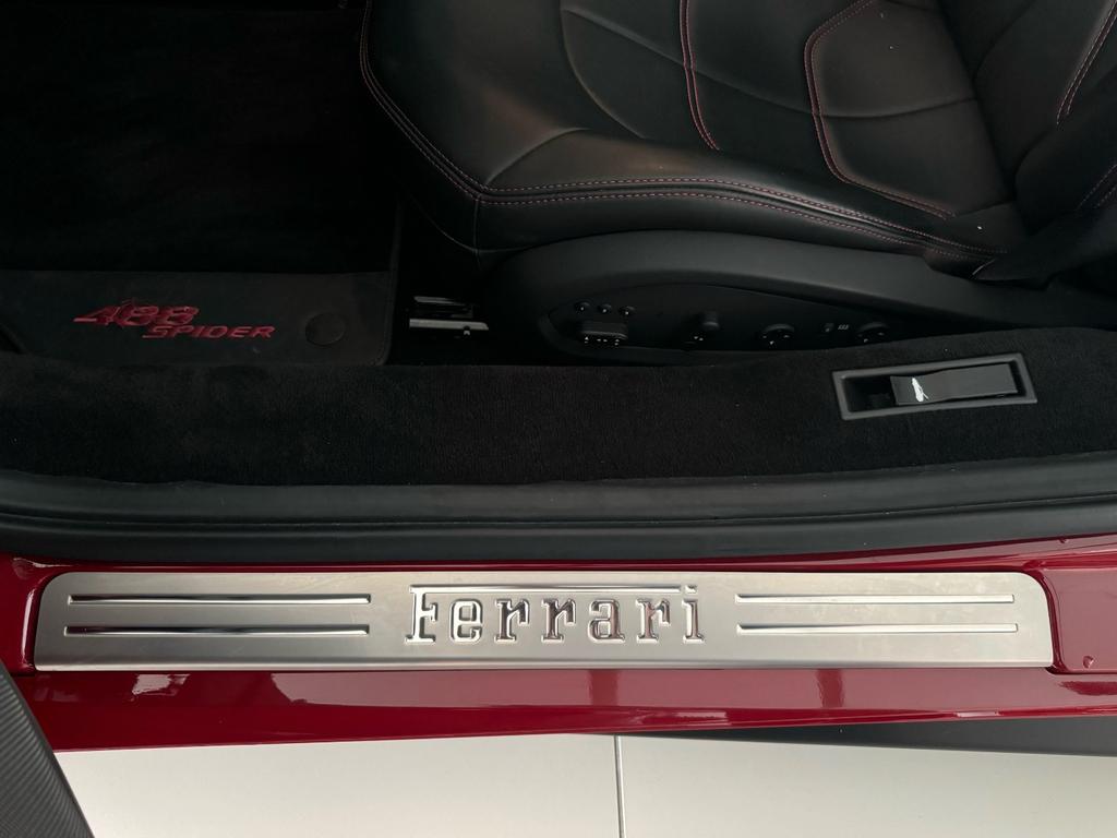 Ferrari 488 Spider