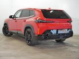 BMW XM 50e +ICONIC+AHK+23"ALU+MASSAGE+BAB ASSI - BMW XM Jahreswagen