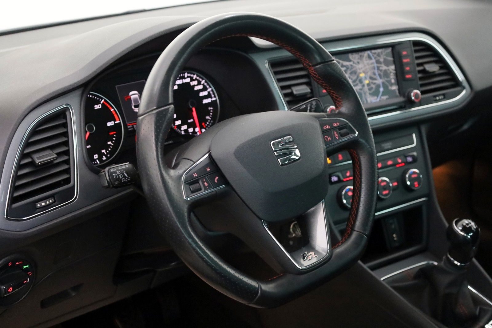 Fahrzeugabbildung SEAT Leon FR T.Leder,Navi,LED,Full Link,Seat Sound