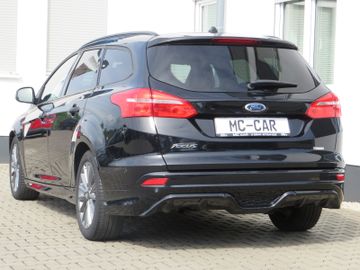 Ford Focus - 4