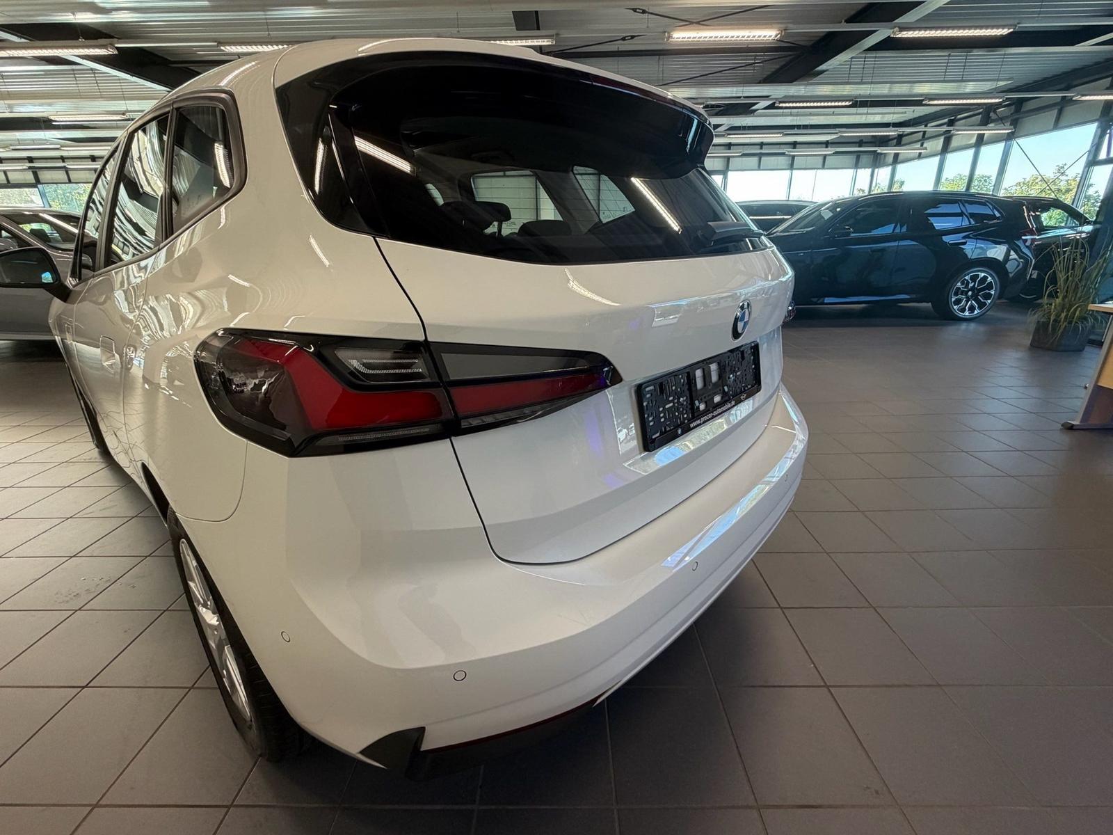 BMW Active 218i Active Tourer HUD PANO ACC AHK RFK NAVI LM, миниатюра 5