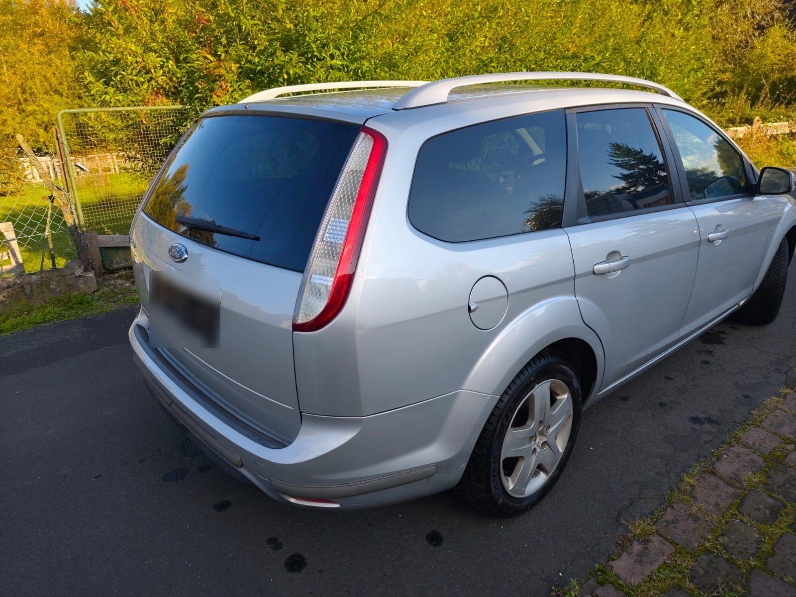 Ford Focus 2009 — engine 101 HP (74kW)