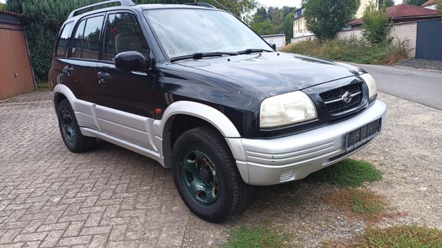 Suzuki Grand Vitara 5-trg. 2.5 V6 Comfort