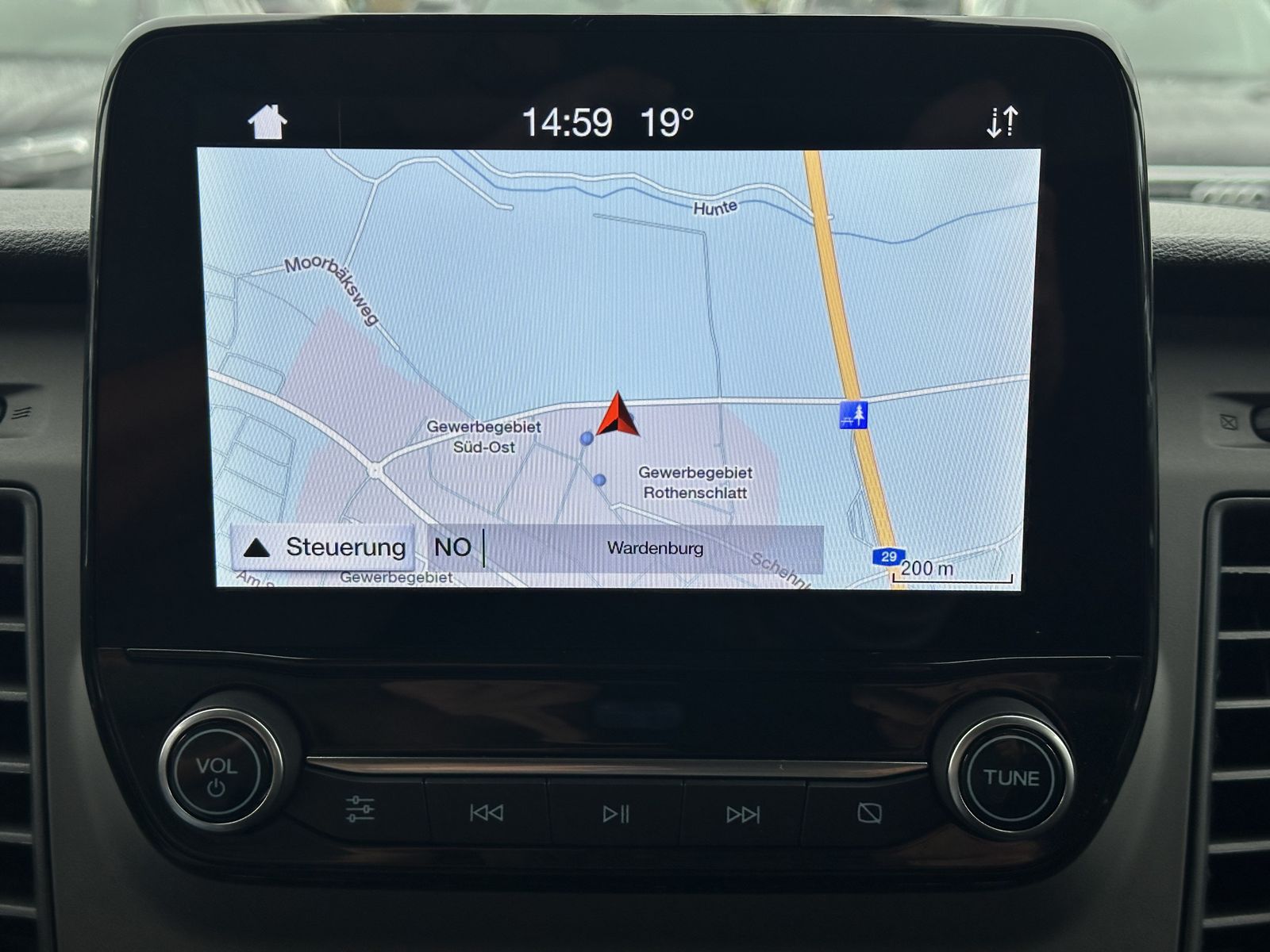 Fahrzeugabbildung Ford Transit Custom 340 L1H1 NAV+KAMERA+SHZ+PARKPILOT