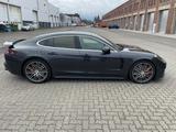 Porsche Panamera Turbo Executive Turbo Executive voll - Porsche Panamera Executive mit Benzin-Antrieb
