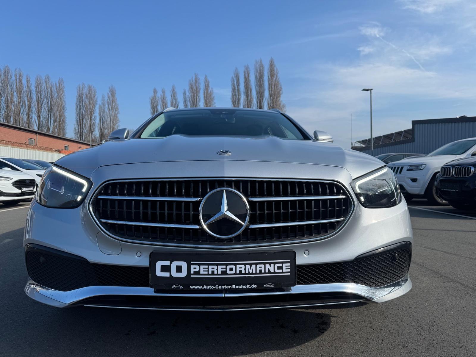 Mercedes-Benz E 220 d*COC*TÜV*NETTO*LED*RFK*NAVI*TLEDER*1HAND