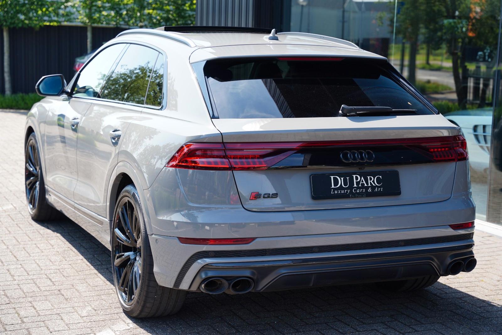 Audi SQ8 4.0 TFSI quattro competition plus