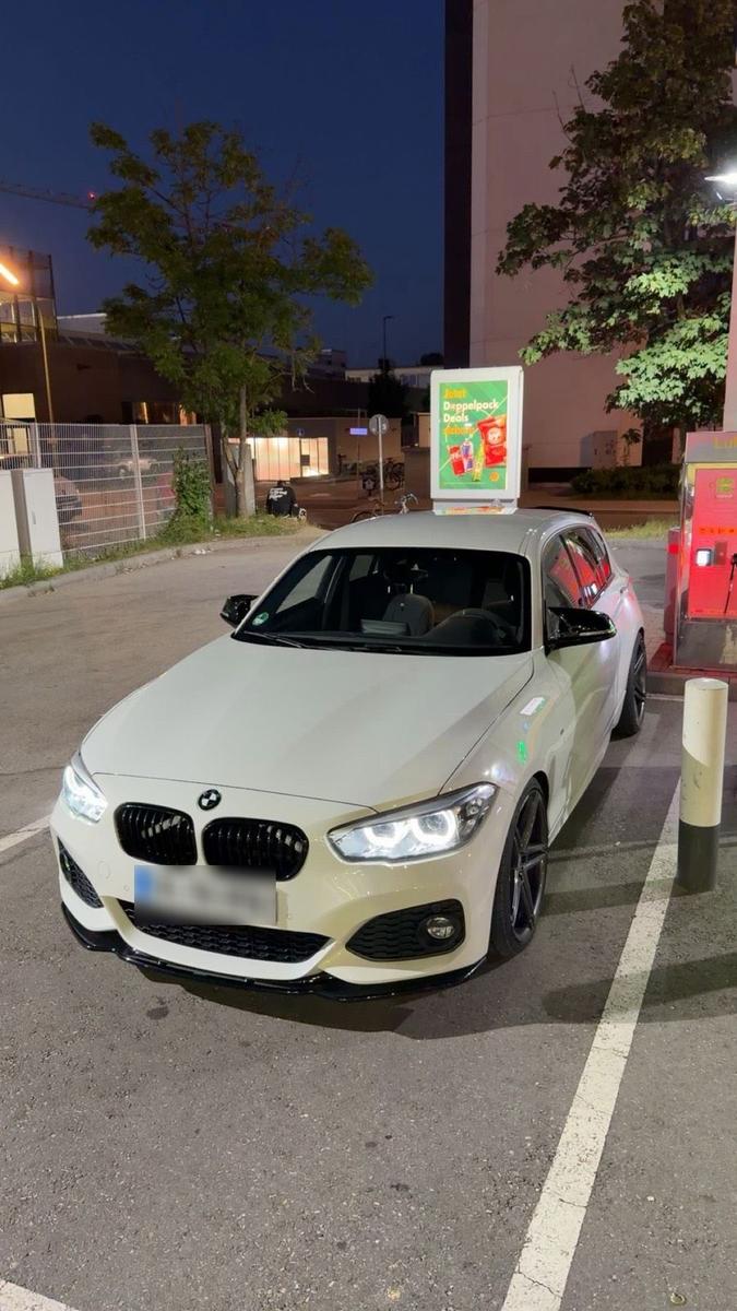 BMW 120