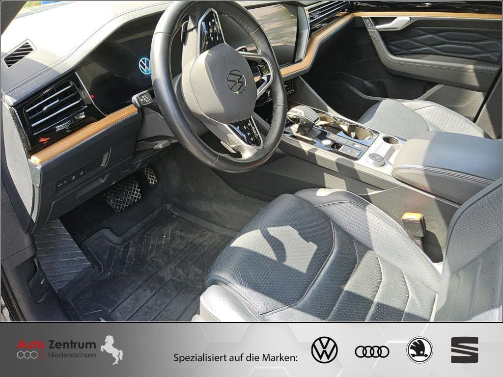 Volkswagen Touareg 3.0 V6 TSI Atmosphere DYNAUDIO VOLL !! foto 6