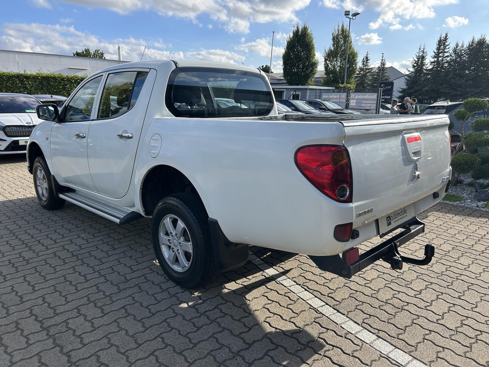 Mitsubishi L200 Doppelkabine 2.5 4WD*AHK*