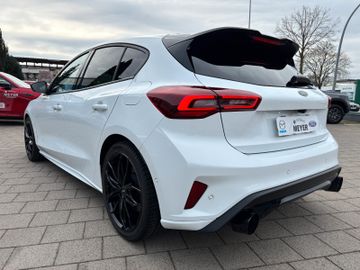 Ford Focus 2.3 EcoBoost ST X NaviLEDTrack-Paket