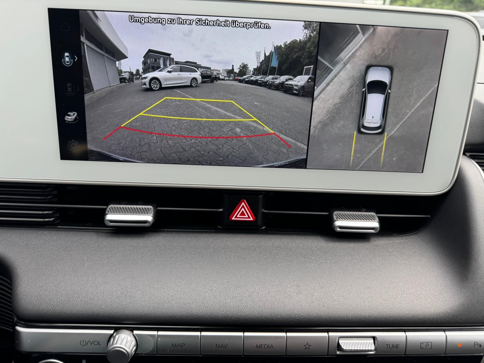 Fahrzeugabbildung Hyundai Ioniq 5 Uniq 4WD MEMO+LED+SHZ+HEAD+NAV+ACC+360°