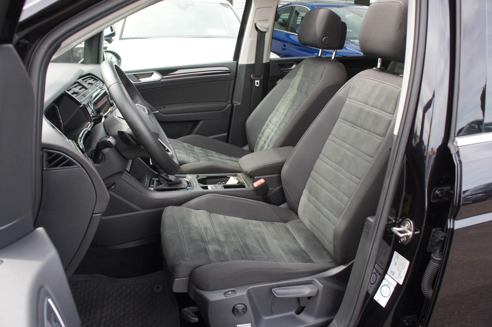 Volkswagen Touran Highline *ACC*AHK*PANO*STDHZG*KAM*MASSAGE, миниатюра 15