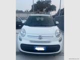 Fiat FIAT 500L Living 1.6 MJT 105 CV Lounge - weiße Fiat 500L Living