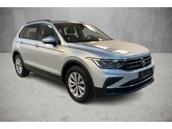Fahrzeugabbildung Volkswagen Tiguan Life TSI DSG *AHK*Navi*Cam*LED*PDC*ACC*