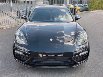 Porsche Panamera - 3