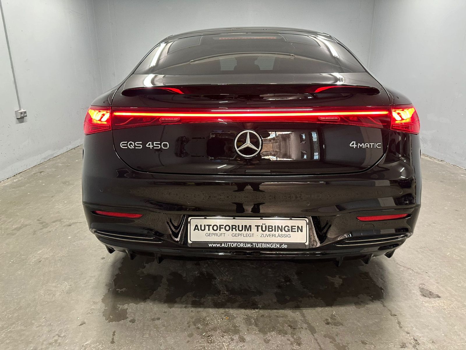 Fahrzeugabbildung Mercedes-Benz EQS 450 4MATIC *AMG-LINE*PANO*HEADUP*MASSAGE*