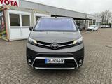 Toyota Proace Electric (75 kWh) L1 (8-Si.) Verso Team D - gebrauchte Toyota Kleinbus