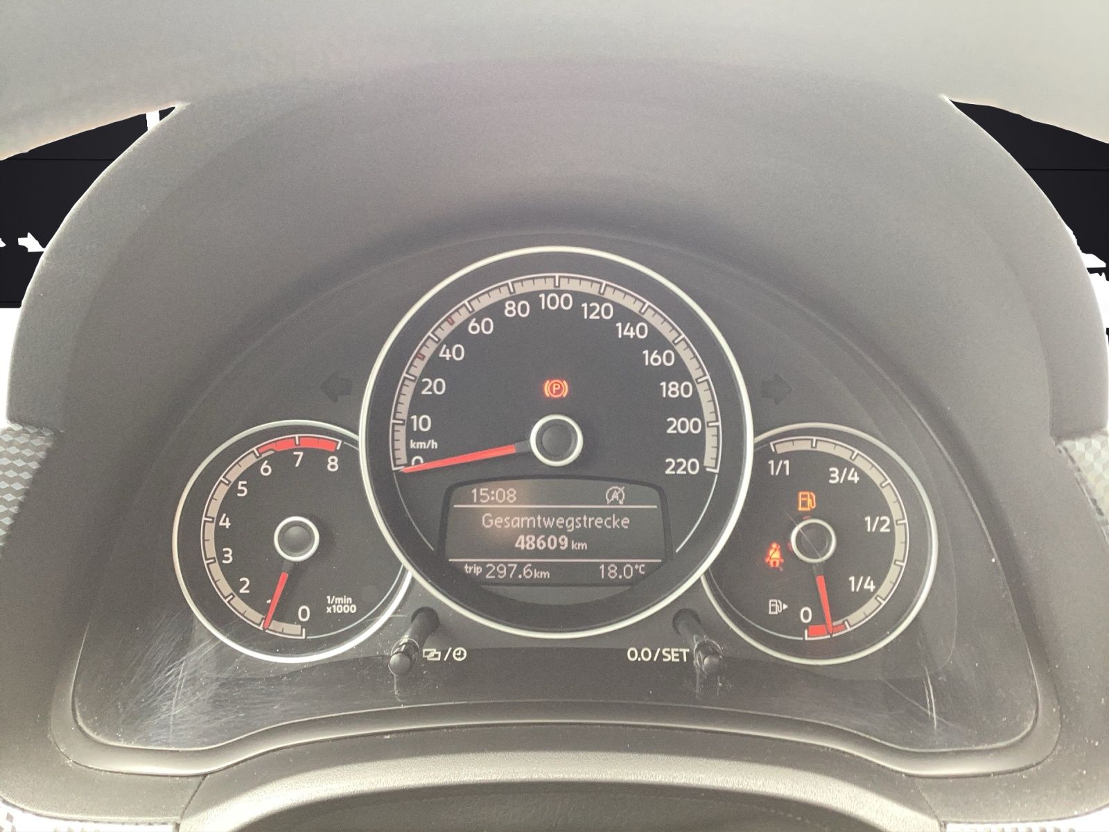 Fahrzeugabbildung Volkswagen up! CLIMATIC SHZ GRA PDC NSW