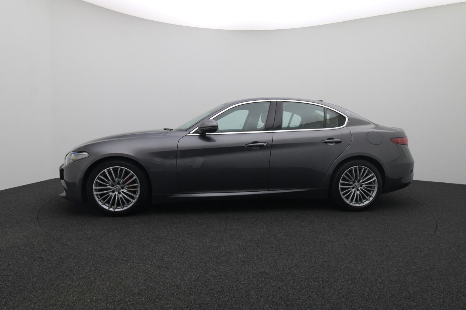 Fahrzeugabbildung Alfa Romeo Giulia 2.2 Super