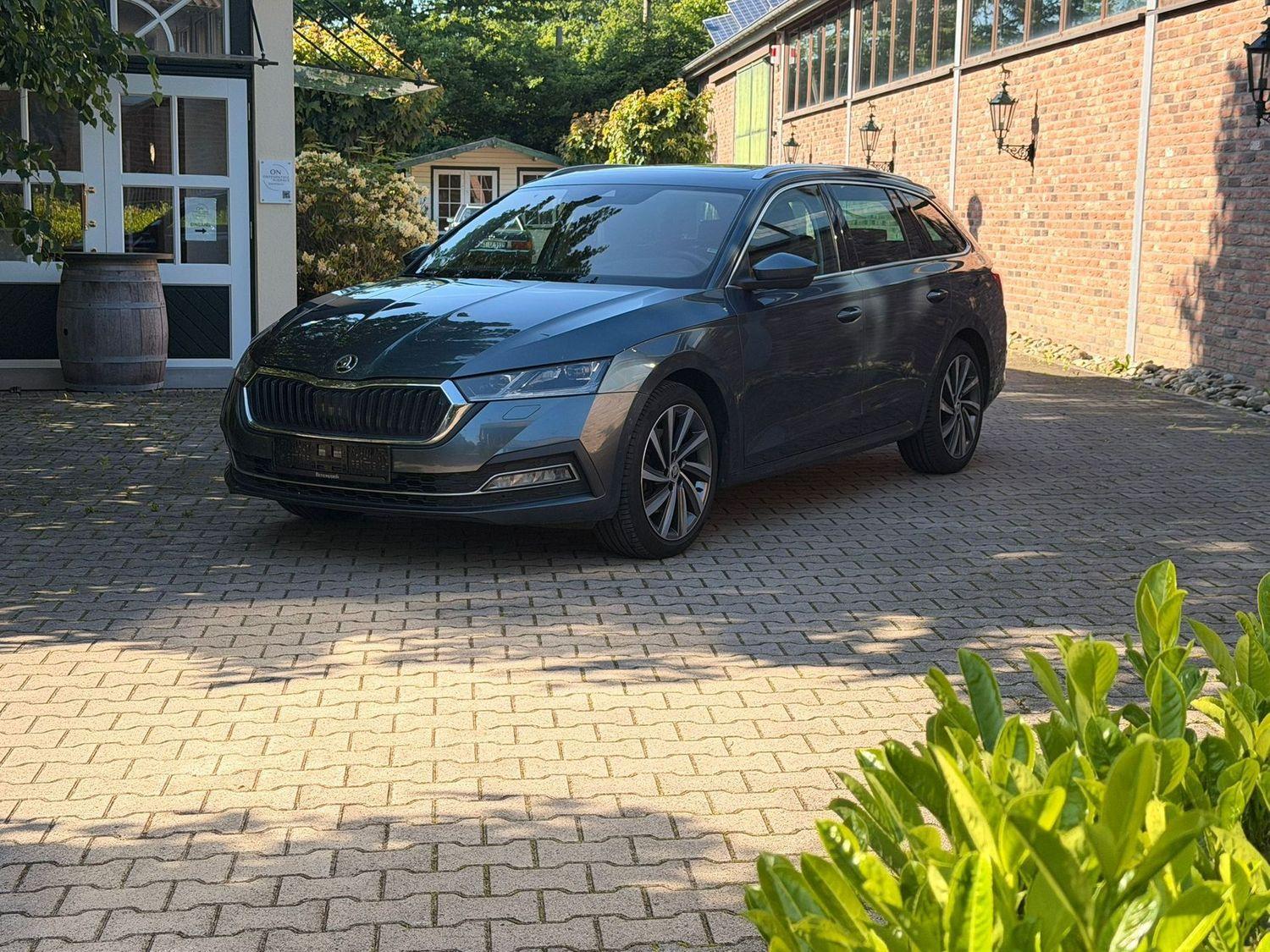 Skoda Octavia First Edition DSG | Columbus | Canton | 