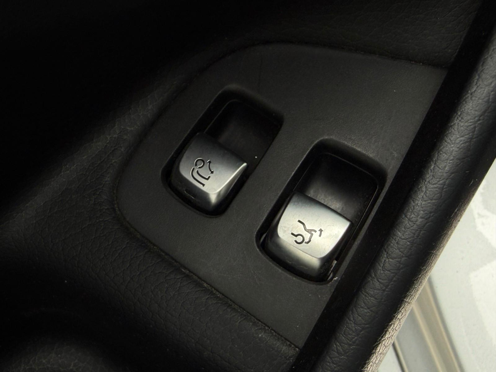Mercedes-Benz E 400 E Limousine 4Matic *Navi*KeyL *Kamera *LED