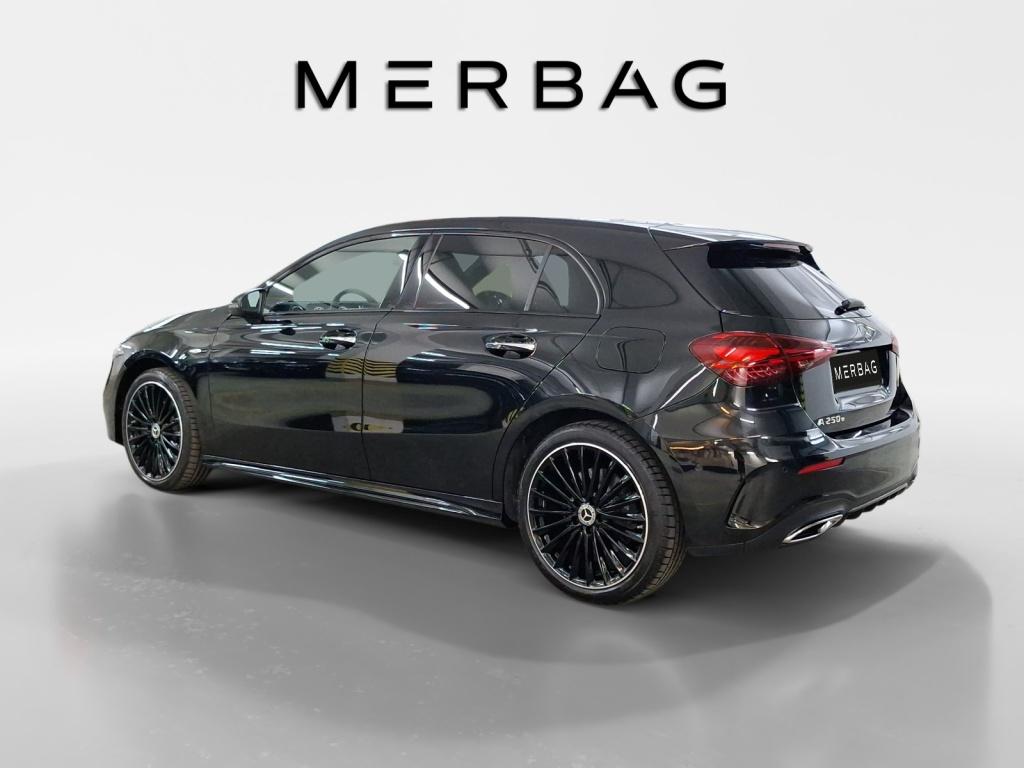 Mercedes-Benz A 250 e AMG Advanced+ Night Leder HUD Multibeam
