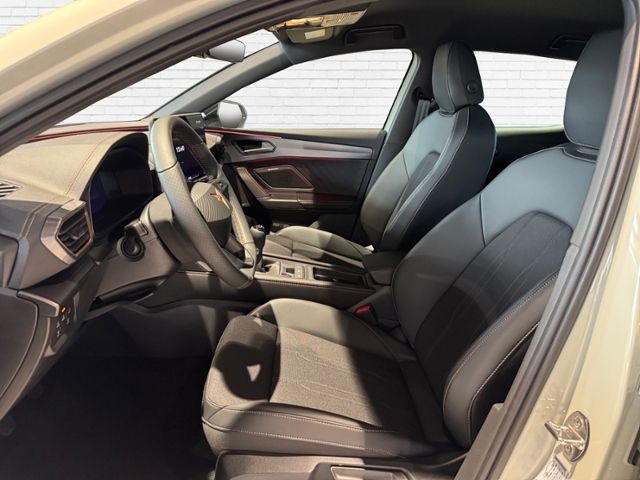 Fahrzeugabbildung CUPRA Leon 1.5 TSI KLIMA LED NAVI ALU