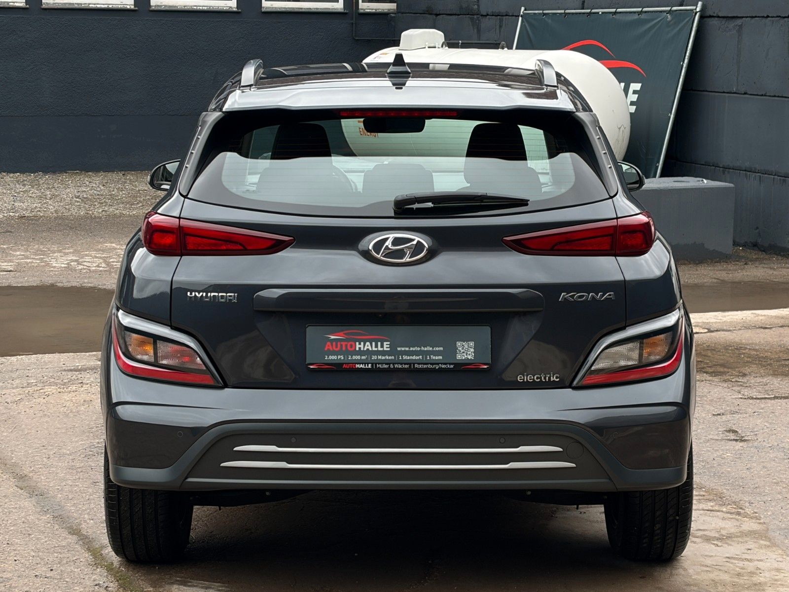 Fahrzeugabbildung Hyundai Kona Select Elektro Kamera CarPlay ACC SHZ LHZ